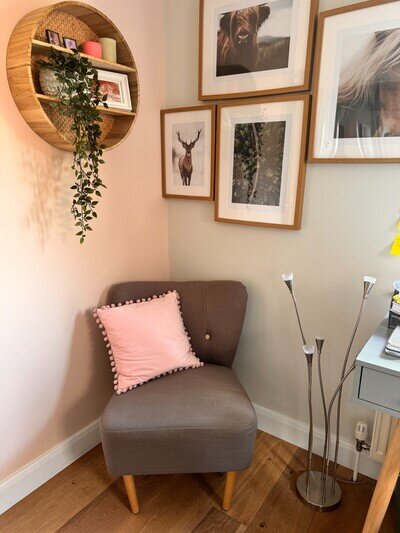 Fabric Accent Chair Modern Leisure Chair with Wood Legs and Armless Design