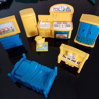 Doll furniture set