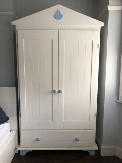Bespoke Handmade Children's Bedroom Furniture Set– Solid Quality, Good Condition