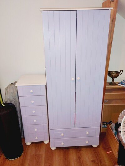 Wardrobe and Drawer Set for children's bedroom