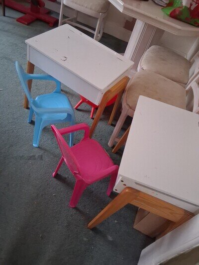 Children’s White Wooden Desks with Lift-Up Storage Compartment 50x40x58cm