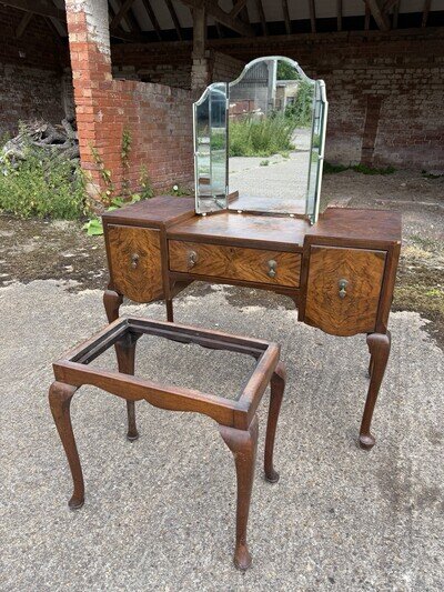 Vintage Antique Queen Anne Style Walnut Dressing Table With Mirror & Stool 1960s