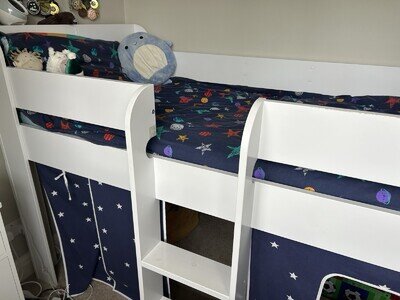 Children’s GLTC White Stars 4-Piece Bedroom Set Bedframe Ladder Wardrobe Chest