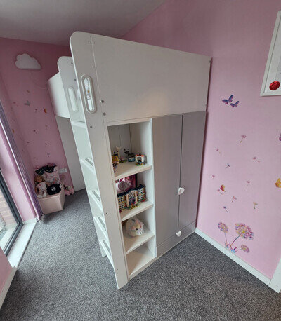 IKEA SMÅSTAD Children’s Loft Bed Built-in Desk Wardrobe 4 Drawers White