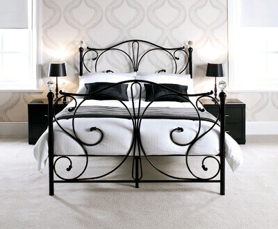 Metal Bed Frame 4ft6 Double Luxury Crystal Finials Underbed Storage Black White