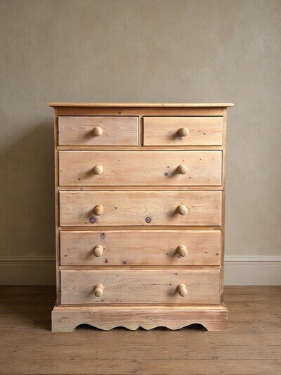 Solid Pine Chest of Drawers – Light Washed Finish – 6 Drawer Bedroom Storage