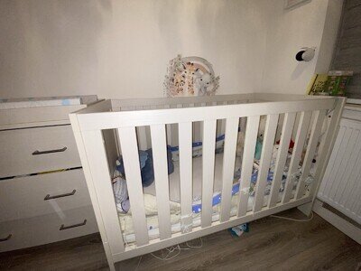 Obaby Nursery Drawer And Cot Bed oatmeal colour