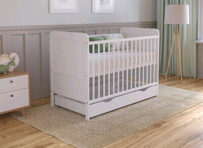 Levi | Convertible Baby Cot Bed - 120x60cm Modern Convertible Cot Bed, White